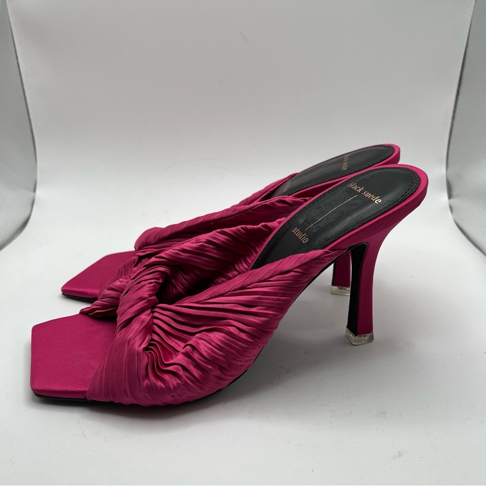 EUC Black Suede Studio Liliana Heels Pink Fuschia Women's Size 38.5 US 8.5 Mules - Picture 4 of 10